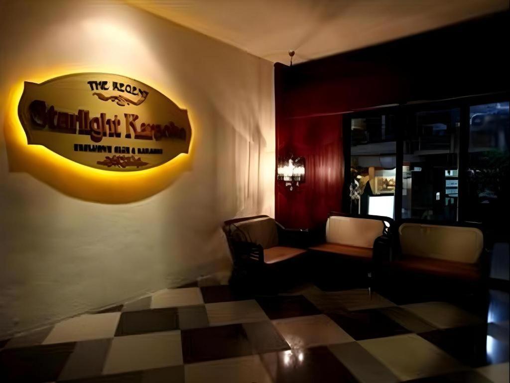 Отель The Regent Ubon Убонратчатхани Экстерьер фото