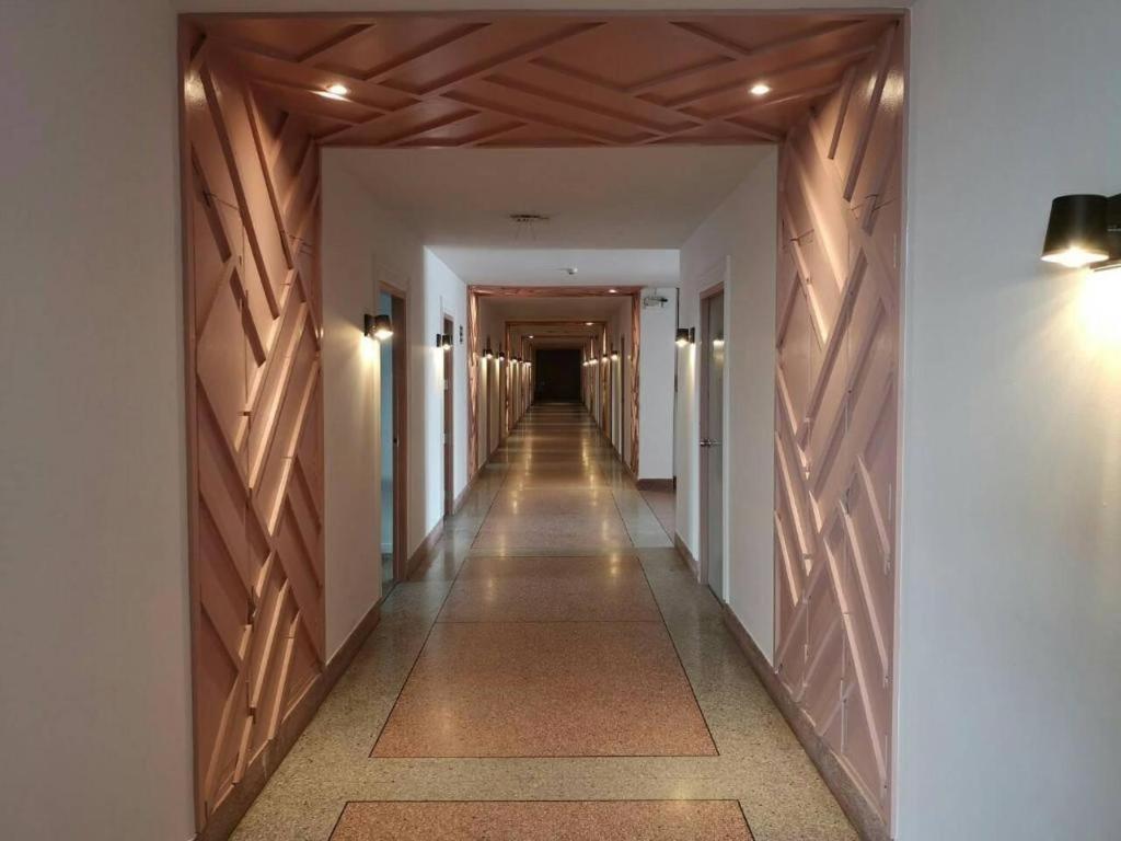 Отель The Regent Ubon Убонратчатхани Экстерьер фото